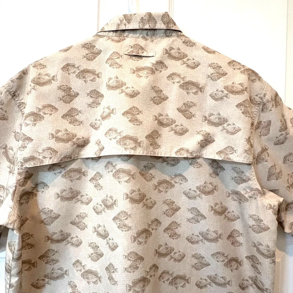 Weatherproof Garment Co Mens‎ Fishing Size L Beige Fish Print Button-Up Outdoor